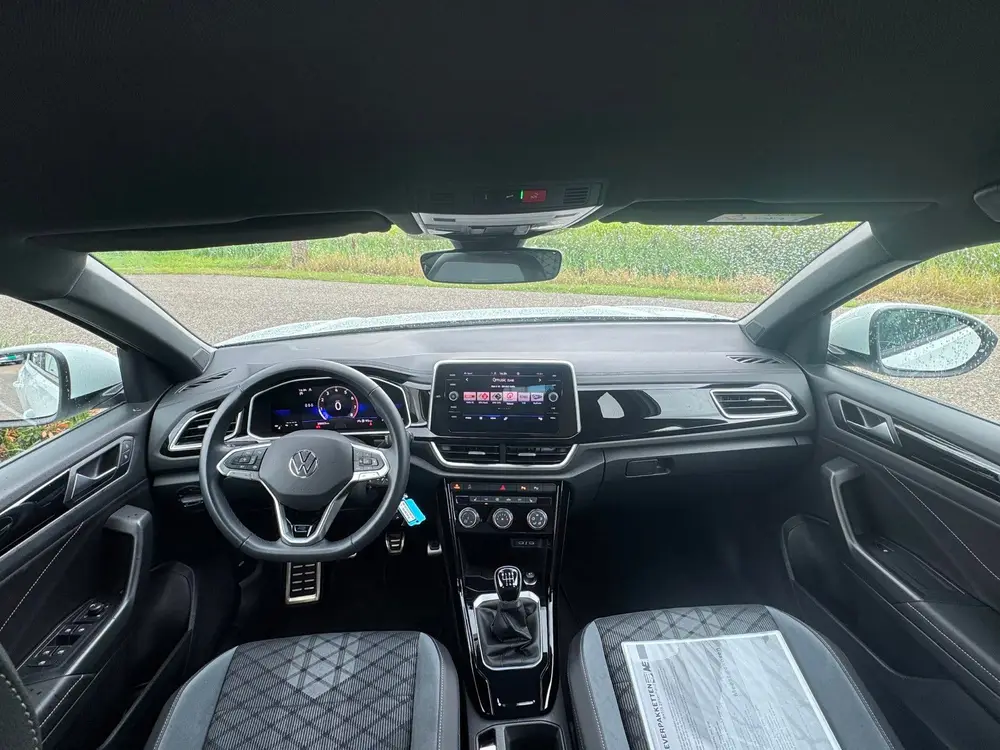 Volkswagen T-Roc 1.0 TSI R-Line Afneembare trekhaak | IQ Lig uit 2024, foto 2