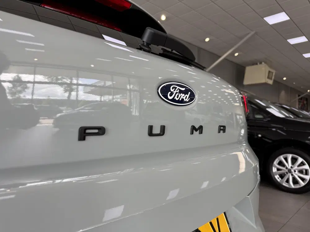 Ford Puma 1.0 EcoBoost Hybrid ST-Line Cactus Grey uit 2025, foto 12