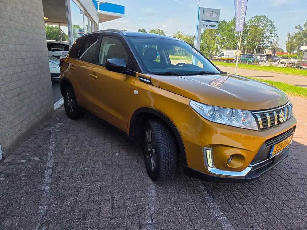 Suzuki Vitara 1.0 Boosterjet Camera*Trekhaak*Carplay*Stoelve uit 2019, foto 3