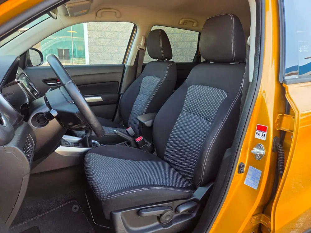 Suzuki Vitara 1.0 Boosterjet Camera*Trekhaak*Carplay*Stoelve uit 2019, foto 4