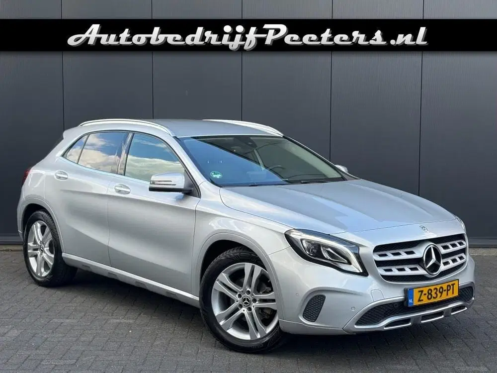 Mercedes-Benz GLA GLA 180 Aut. Sportstoelen Leder Nav uit 2019