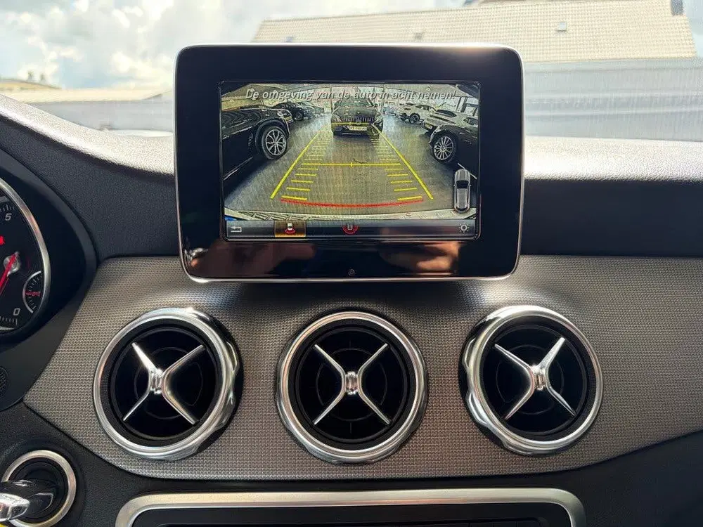 Mercedes-Benz GLA GLA 180 Aut. Sportstoelen Leder Nav uit 2019, foto 9