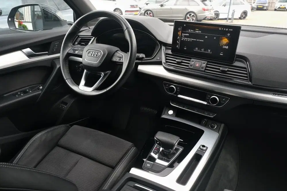 Audi Q5 55 TFSI e S-Line Pano uit 2023, foto 2