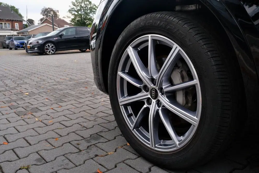 Audi Q5 55 TFSI e S-Line Pano uit 2023, foto 20