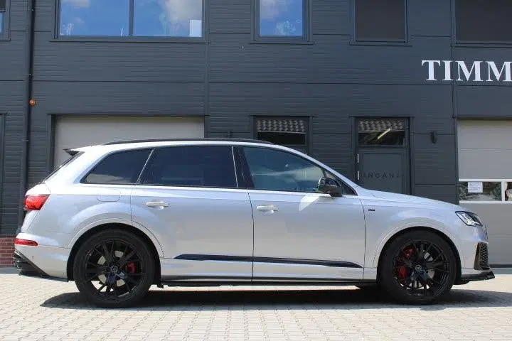 Audi Q7 60 TFSI e quattro Competition uit 2021, foto 4