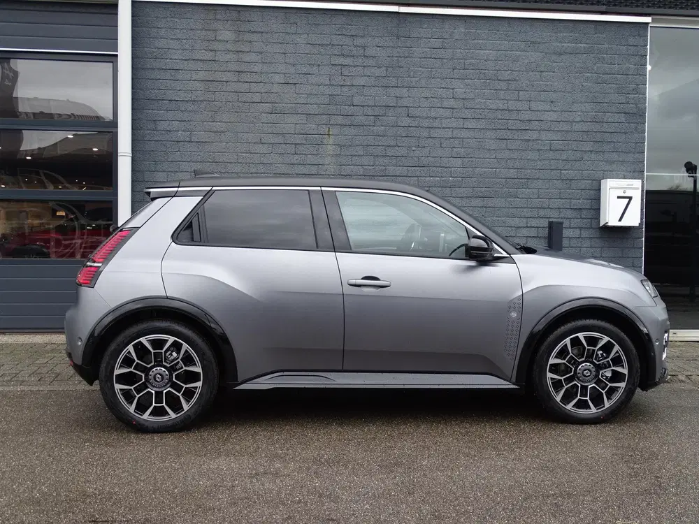 Renault 5 comfort range Roland-Garros 52 kWh uit 2026, foto 19
