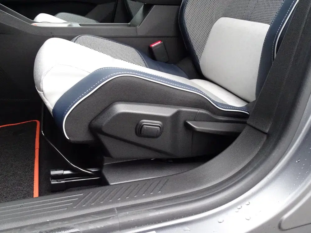 Renault 5 comfort range Roland-Garros 52 kWh uit 2026, foto 7