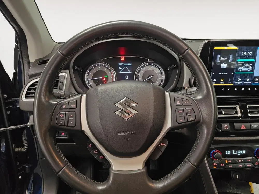 Suzuki S-Cross 1.4 Boosterjet Style Smart Hybrid Panorama uit 2022, foto 12