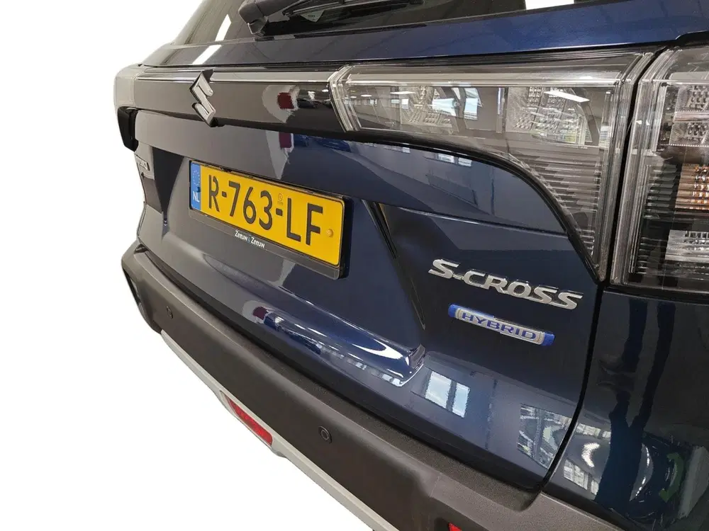 Suzuki S-Cross 1.4 Boosterjet Style Smart Hybrid Panorama uit 2022, foto 5