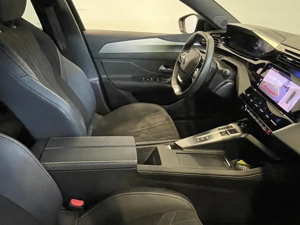 Peugeot 308 1.6 Plug-in Hybrid 180pk Automaat GT DEMO uit 2024, foto 10