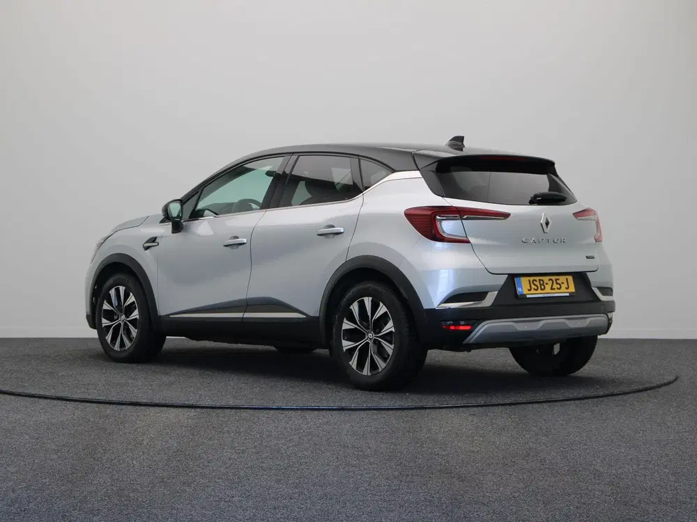 Renault Captur 1.6 E-Tech Hybrid 145 Techno uit 2024, foto 2