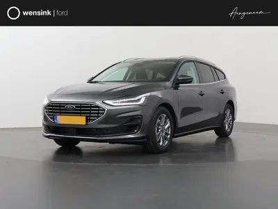 Ford Focus 1.0 EcoBoost Hybrid Titanium Winterpack uit 2025