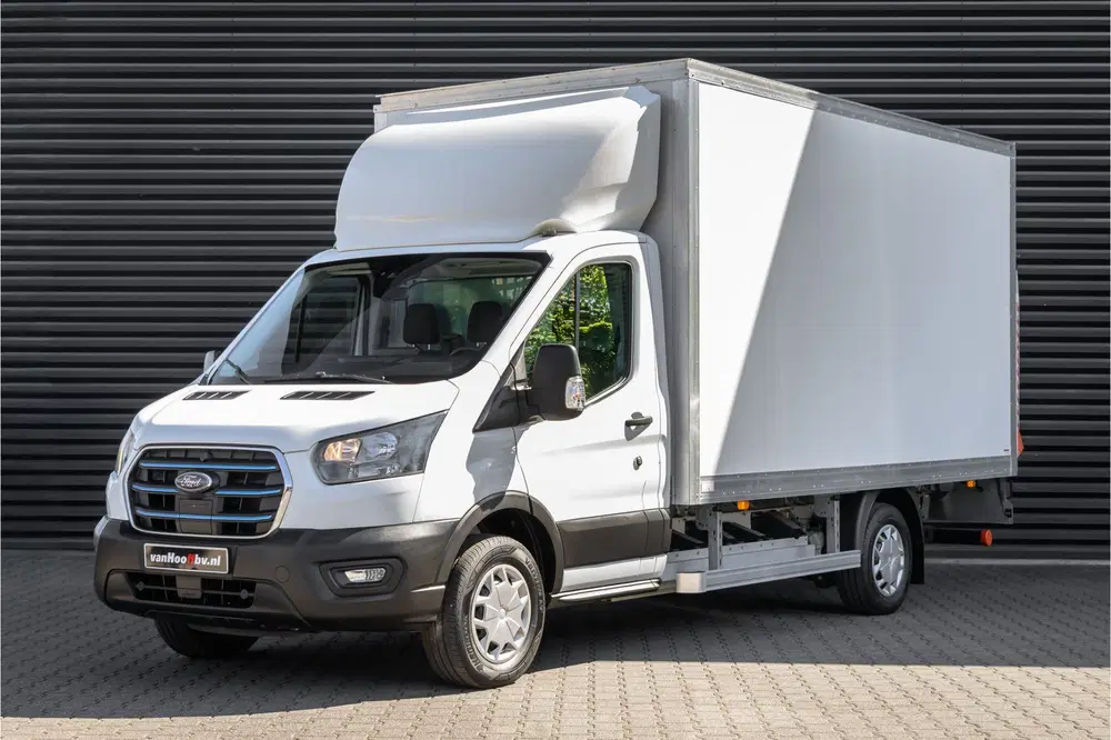 Ford Transit Bakwagen met laadklep d'Hollandia (bj 2025 uit 2025