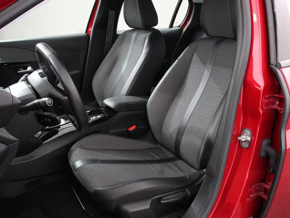 Peugeot 208 EV Allure 50 kWh Automaat SOH 89% Climate uit 2020, foto 17