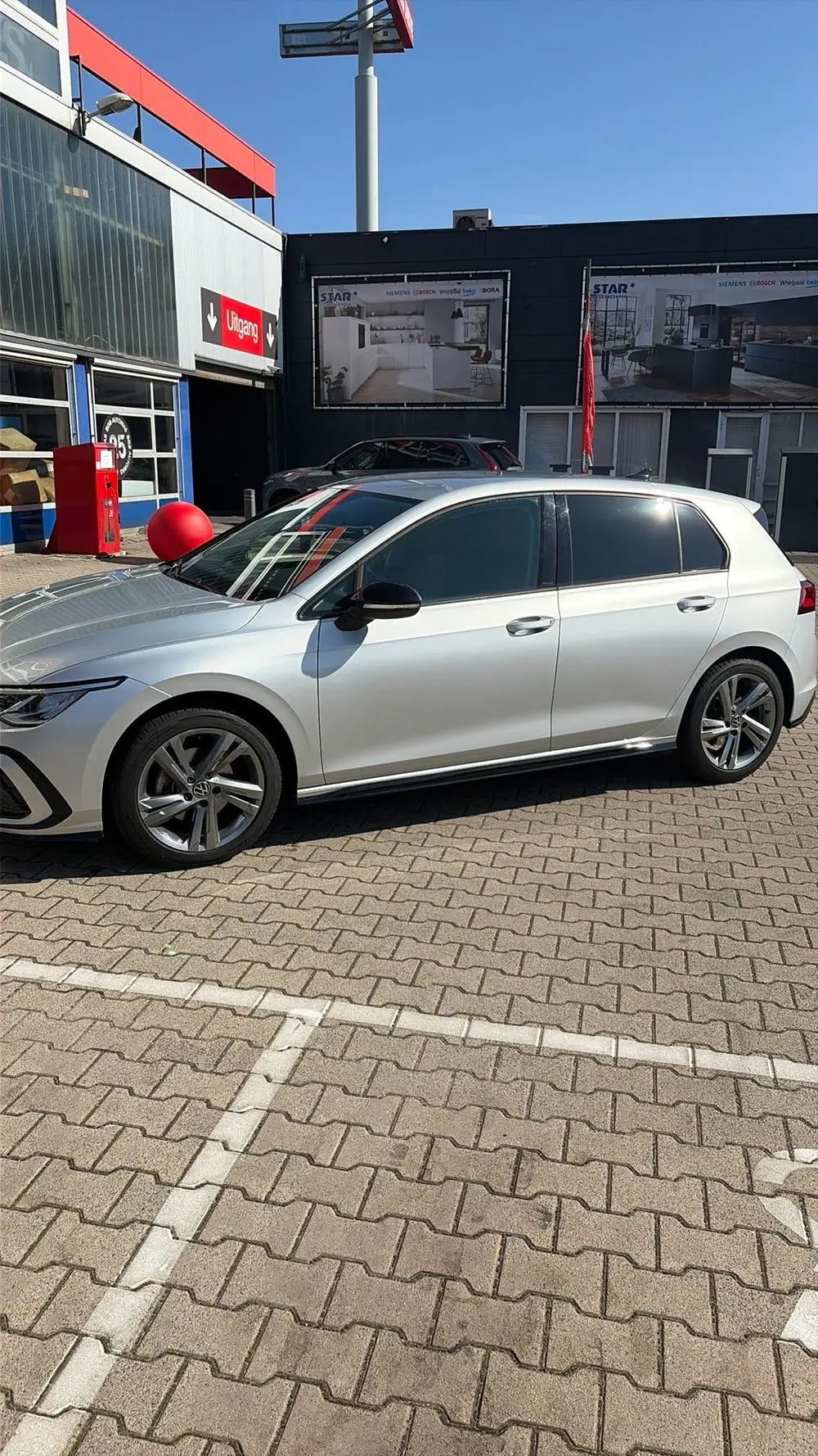 Volkswagen Golf 1.0 Etsi 110pk 7-DSG 2021 Grijs uit 2021, foto 3