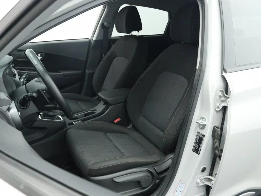 Hyundai KONA 1.6 GDI HEV Fashion uit 2022, foto 11