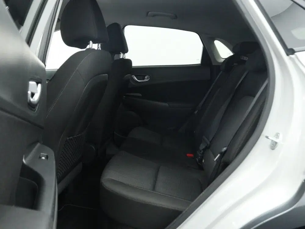 Hyundai KONA 1.6 GDI HEV Fashion uit 2022, foto 18