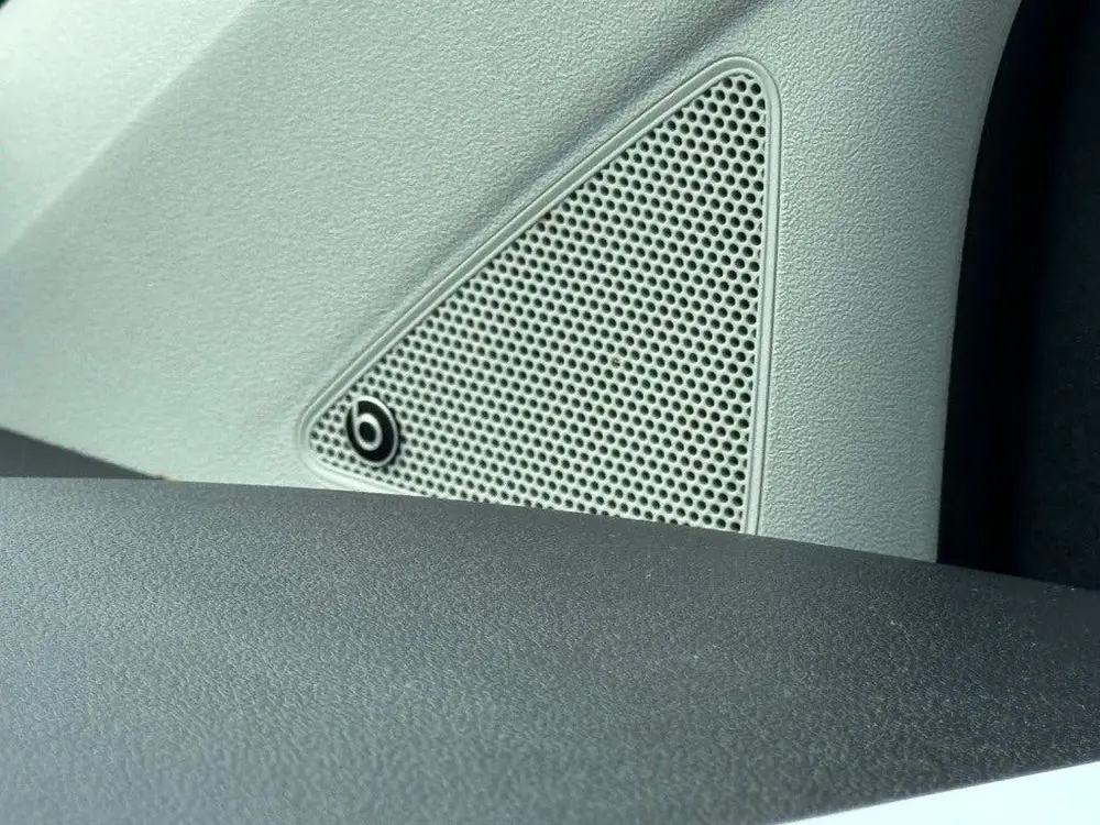 Volkswagen UP 1.0 BMT UP! BEATS Camera Cruise Control PDC uit 2019, foto 14