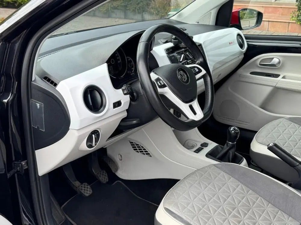 Volkswagen UP 1.0 BMT UP! BEATS Camera Cruise Control PDC uit 2019, foto 7