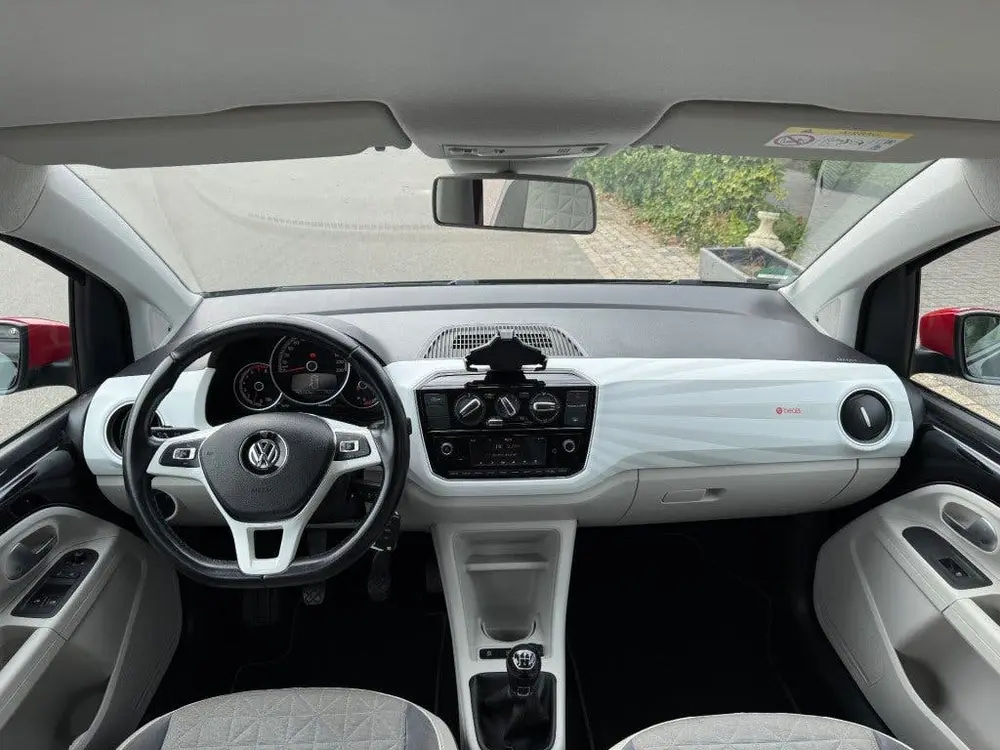 Volkswagen UP 1.0 BMT UP! BEATS Camera Cruise Control PDC uit 2019, foto 9