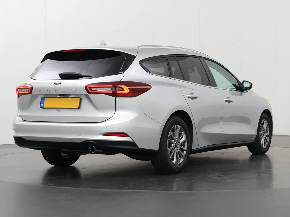 Ford Focus 1.0 EcoBoost Hybrid Titanium Winterpack uit 2025, foto 2