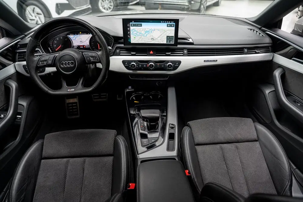 Audi A5 45 TFSI quattro S edition Black Pack Matri uit 2021, foto 16