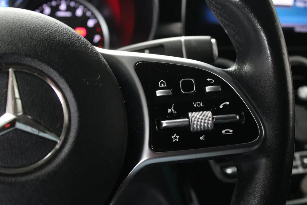Mercedes-Benz C-Klasse 180 AMG l Carplay Cruise PDC uit 2020, foto 20