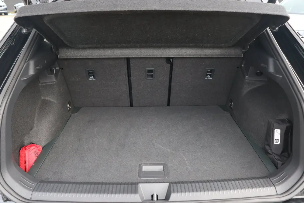 Volkswagen T-Roc 1.5 eTsi R-Line | Camera | ACC | Winter Pak uit 2025, foto 16