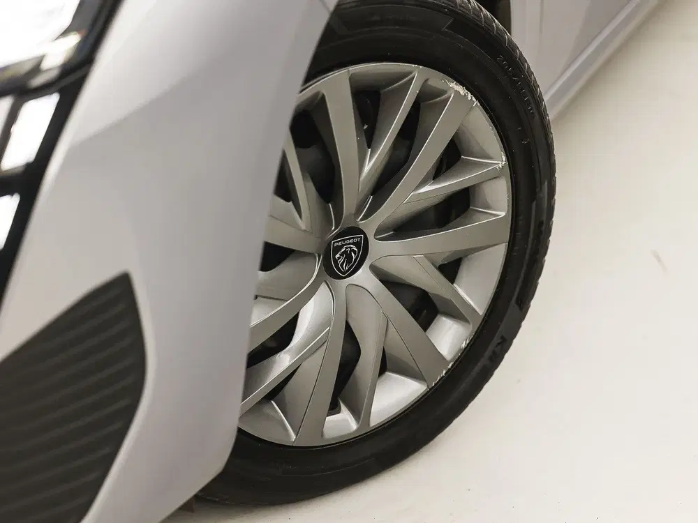 Peugeot 308 1.2 PureTech Active Sport (VIRTUAL COCKPIT uit 2022, foto 17