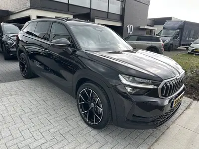 Skoda Kodiaq 1.5 TSI PHEV Sportline Business Leder Pano uit 2025
