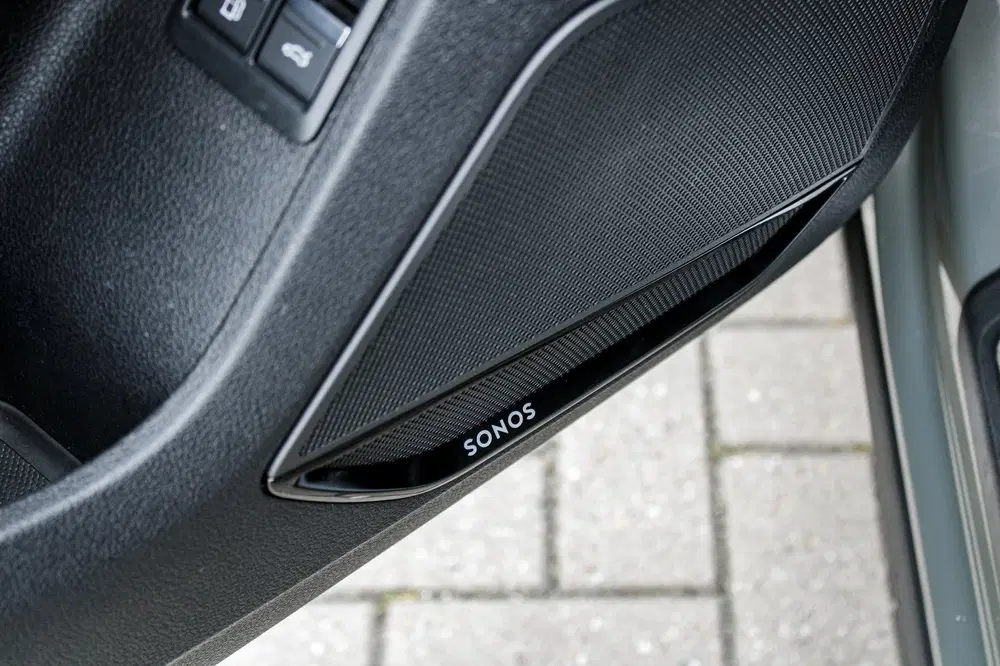 Audi Q3 45 TFSI e S Edition uit 2022, foto 9