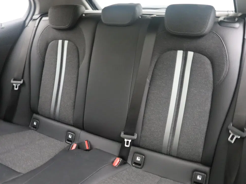 BMW 1-serie 118i Business Edition (bj 2022 uit 2022, foto 17