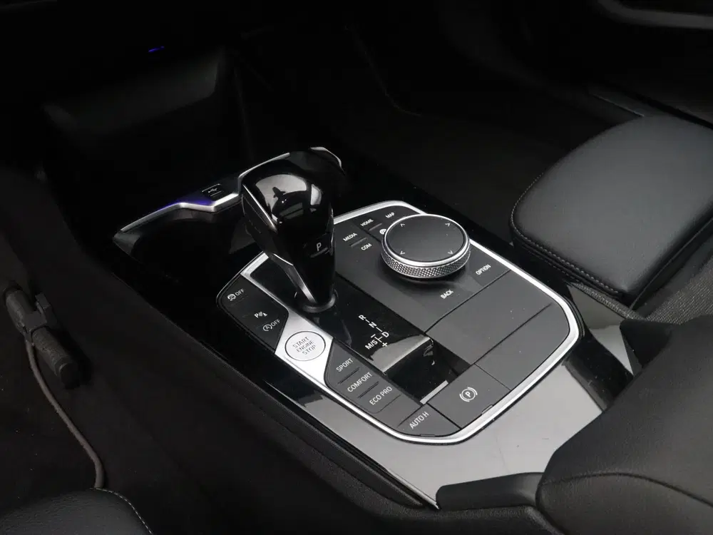 BMW 1-serie 118i Business Edition (bj 2022 uit 2022, foto 18