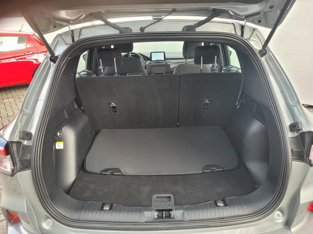 Ford Kuga 2.5 PHEV ST-Line uit 2023, foto 9
