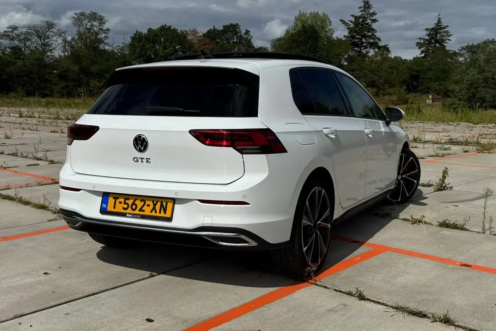 Volkswagen Golf 8 GTE Pano | Dealer Ond. | Garantie | Camera uit 2021, foto 5