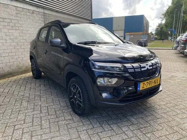 Dacia Spring Expression CARPLAY uit 2024, foto 3
