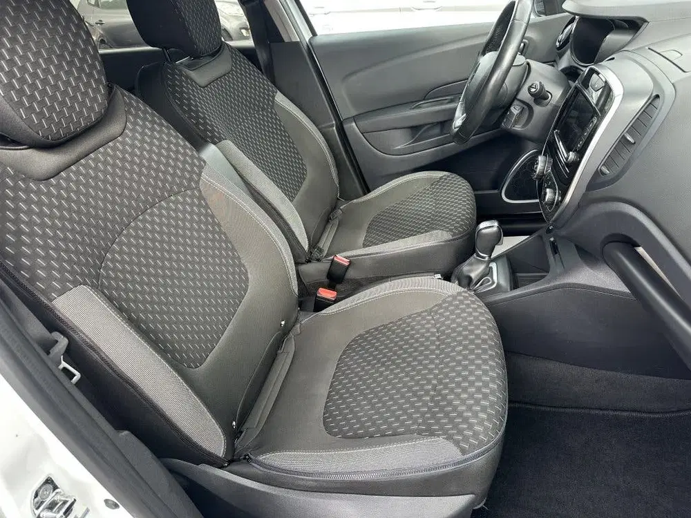 Renault Captur 1.3 TCe Intens Automaat Clima Navi LED Lux uit 2019, foto 12