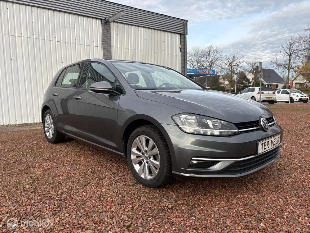 Volkswagen Golf 1.0 TSI Comfortline Business uit 2019