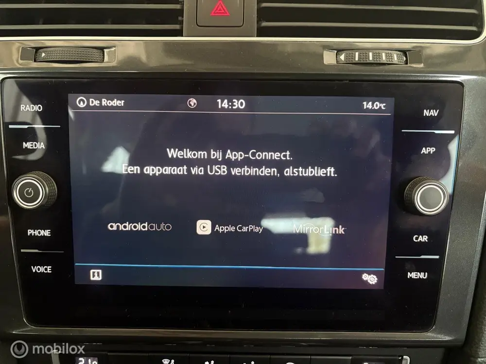 Volkswagen Golf 1.0 TSI Comfortline Business uit 2019, foto 19