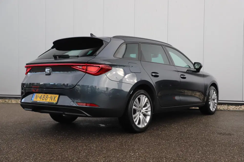 SEAT Leon 1.0 TSI Style Business Intense 110PK uit 2021, foto 4