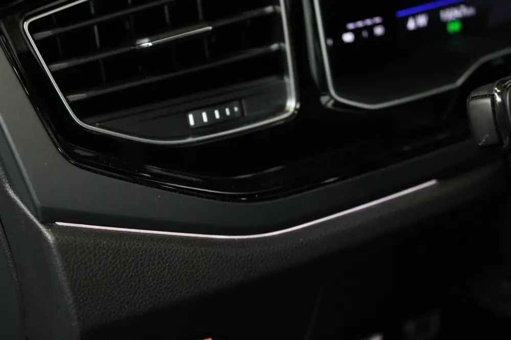 Volkswagen Polo 1.0 TSI R-Line PANO ACC CARPLAY CAMERA NAVI uit 2025, foto 19