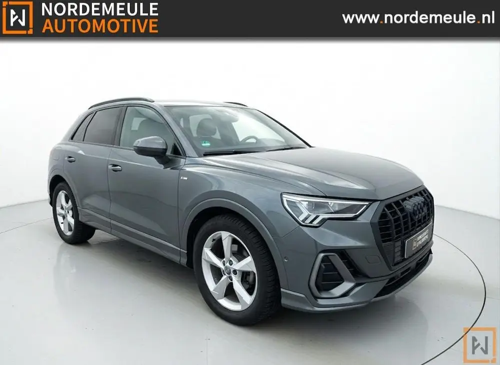 Audi Q3 35 TFSI S-Line uit 2019