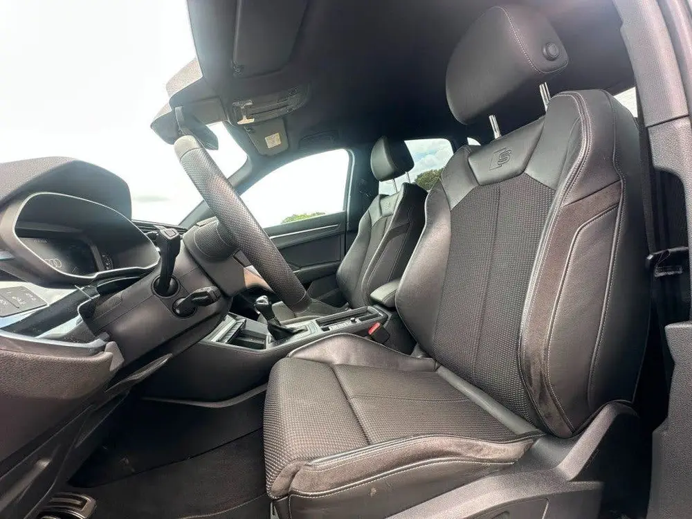 Audi Q3 35 TFSI S-Line uit 2019, foto 12