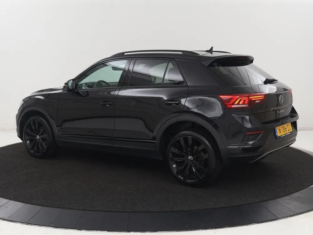 Volkswagen T-Roc 1.5 TSI Sport | Carplay | Virtual Cockpit | uit 2022, foto 2