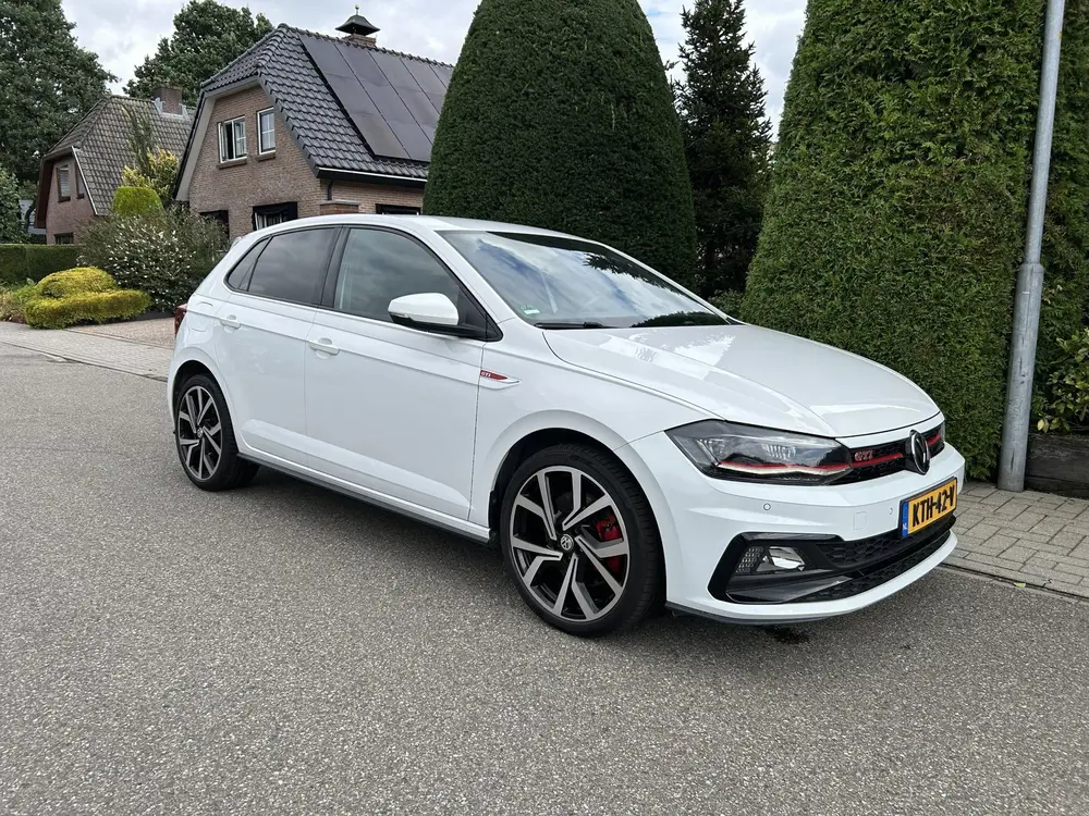 Volkswagen POLO 2.0 TSI GTI uit 2019, foto 2