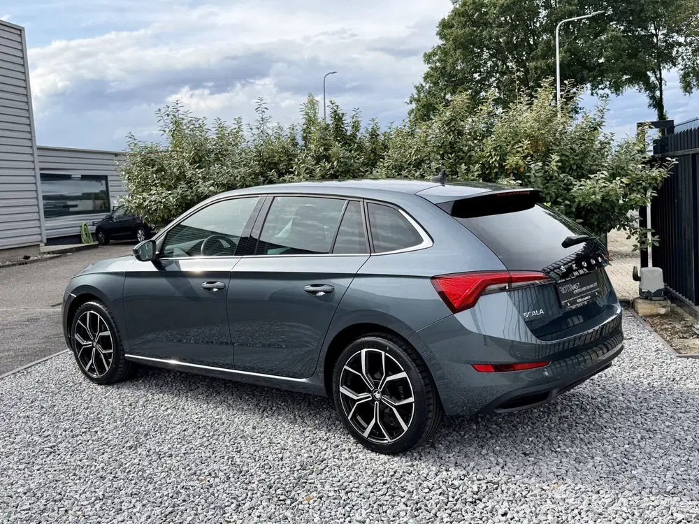 Skoda Scala 1.0 TSI DSG Ambition Navi uit 2020, foto 17