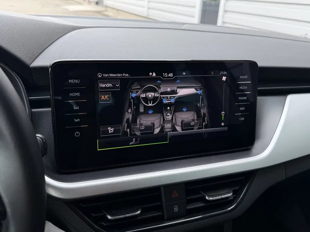 Skoda Scala 1.0 TSI DSG Ambition Navi uit 2020, foto 20