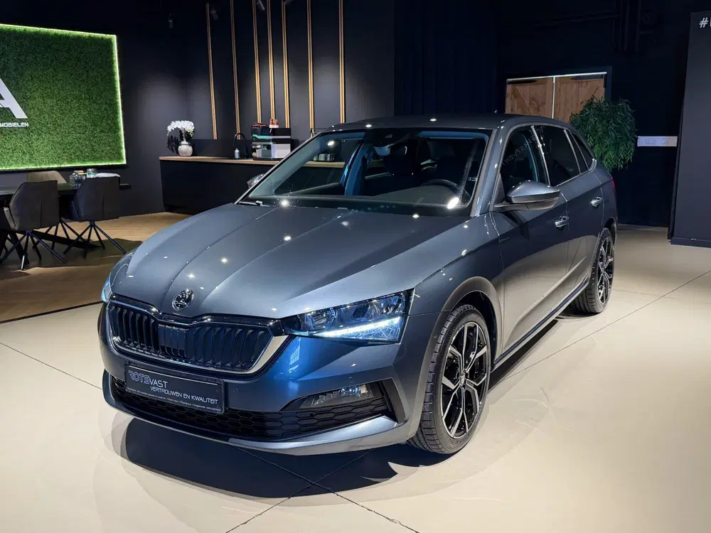 Skoda Scala 1.0 TSI DSG Ambition Navi uit 2020, foto 4