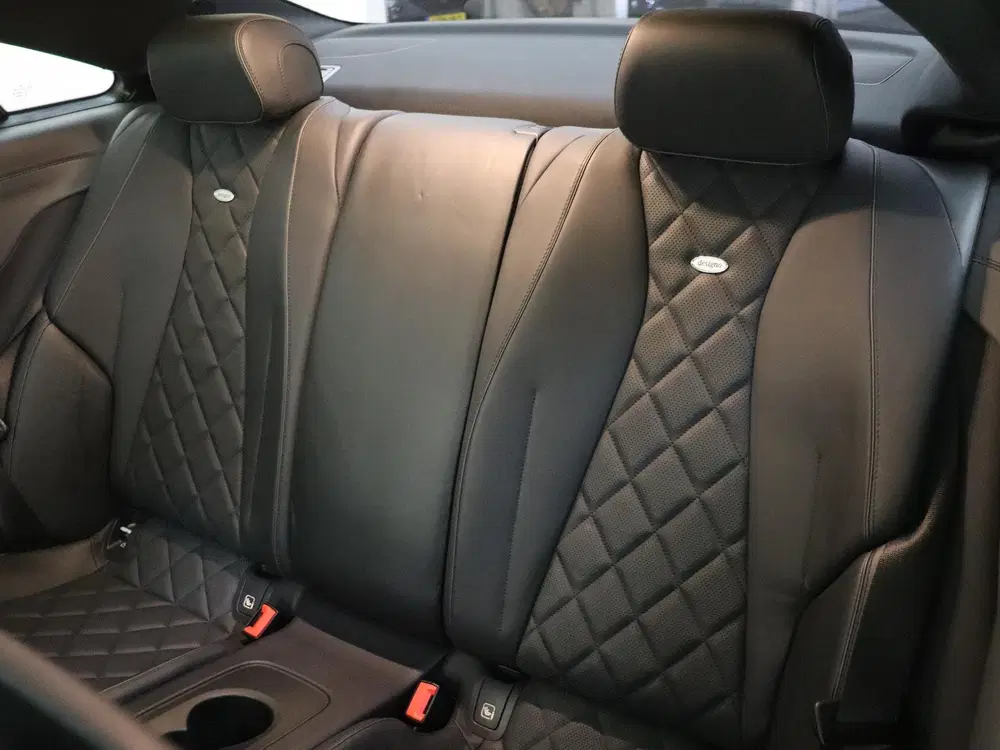Mercedes-Benz E-Klasse E-klasse Coupé 200 uit 2020, foto 12