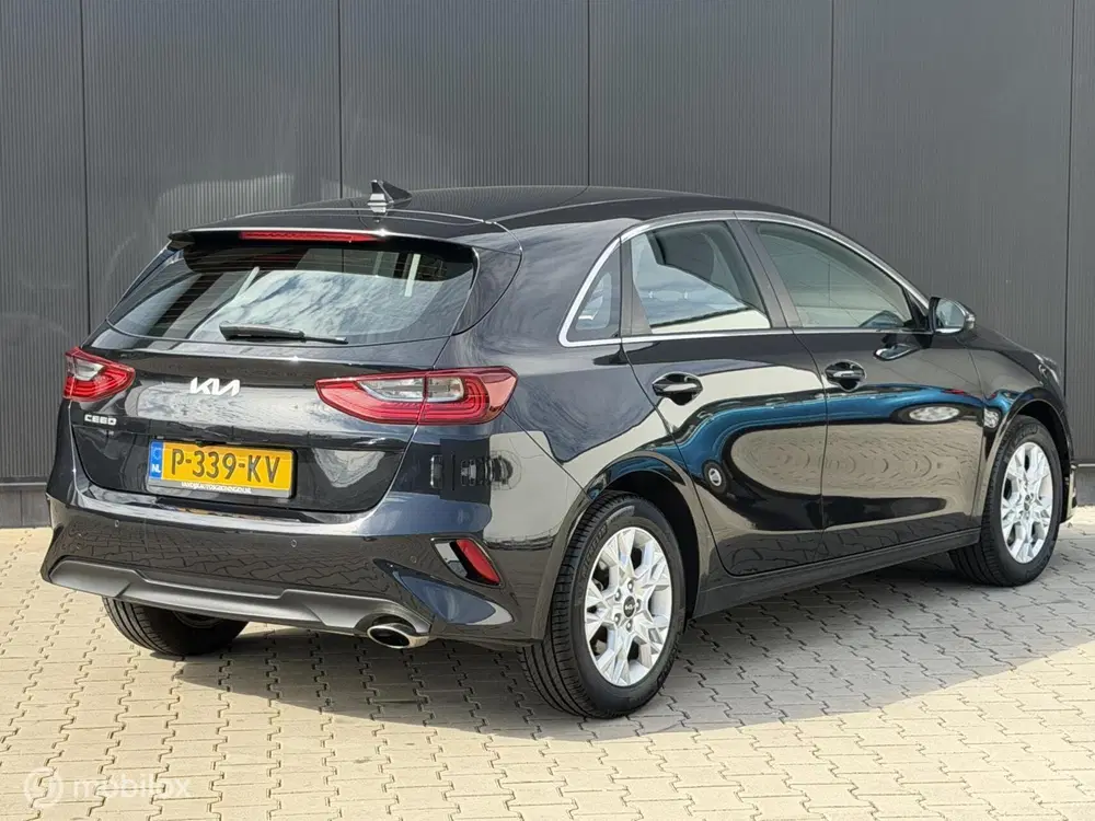 Kia Ceed 1.0 T-GDi DynamicLine uit 2022, foto 5